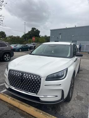 2023 Lincoln Corsair Standard