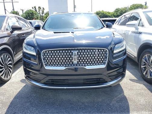 2022 Lincoln Nautilus Reserve