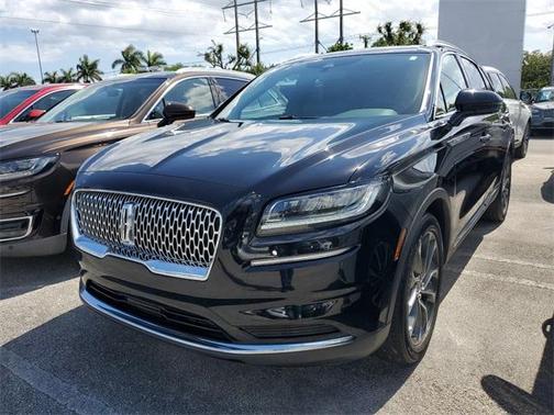 2022 Lincoln Nautilus Reserve