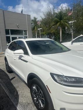 2023 Lincoln Nautilus Standard