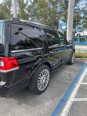 2017 Lincoln Navigator Select
