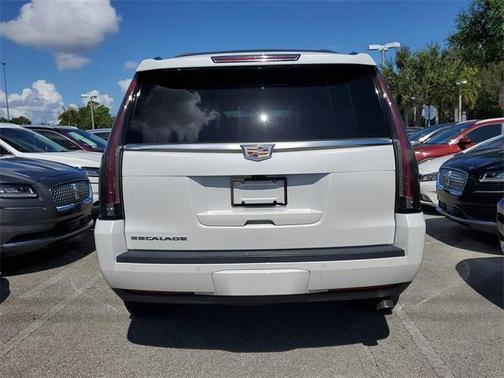2020 Cadillac Escalade Platinum