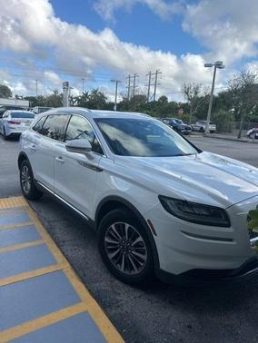 2023 Lincoln Nautilus Standard