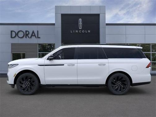 2025 Lincoln Navigator L Reserve