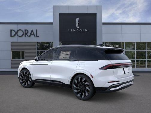 White Platinum Clearcoat Metallic 2026 Lincoln Nautilus Reserve