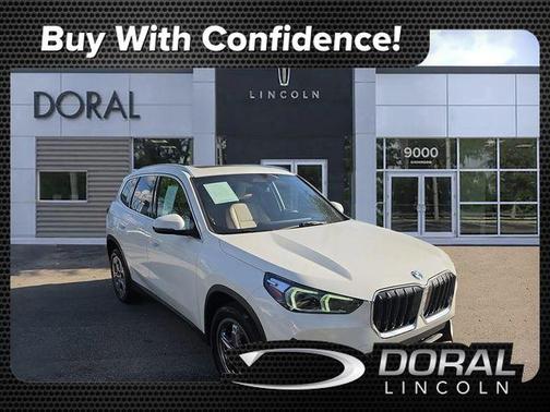 Alpine White 2023 BMW X1 xDrive28i