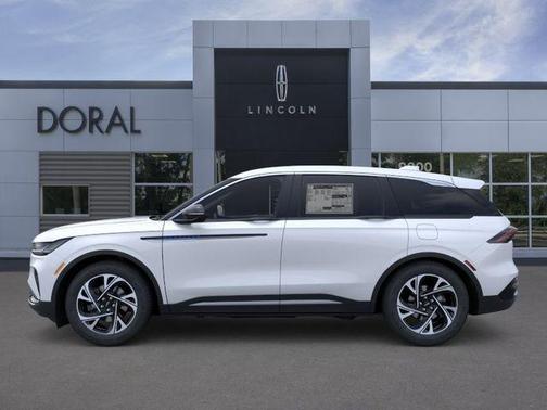 White Platinum Clearcoat Metallic 2026 Lincoln Nautilus Premiere