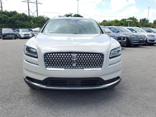 2022 Lincoln Nautilus Standard