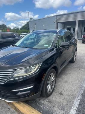 2016 Lincoln MKC Select
