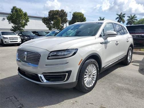 2020 Lincoln Nautilus Standard