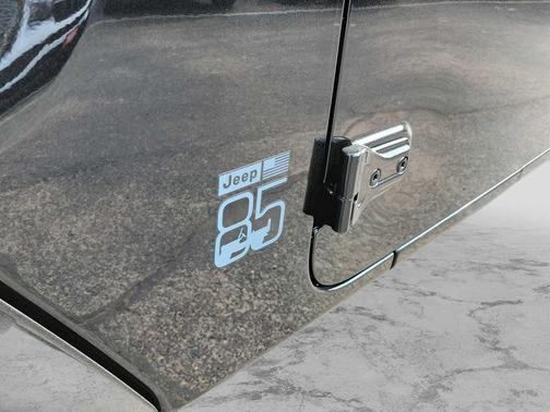 Black Clearcoat 2026 Jeep Wrangler 85th Anniversary