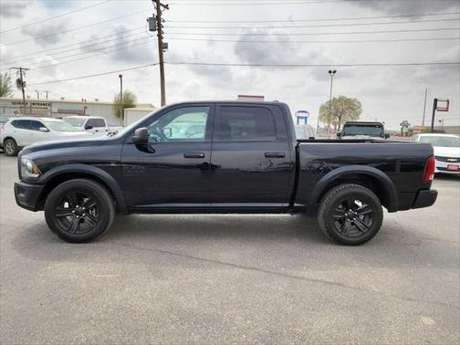 2024 RAM 1500 Classic Warlock Crew Cab 4x2 5'7' Box