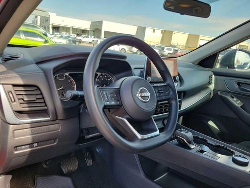 2024 Nissan Rogue S