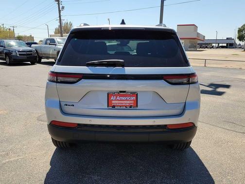 2025 Jeep Grand Cherokee L Altitude