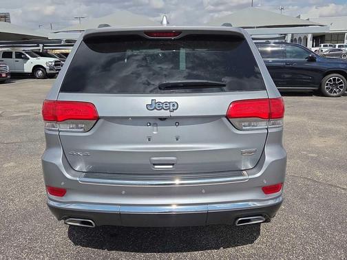 2019 Jeep Grand Cherokee Summit