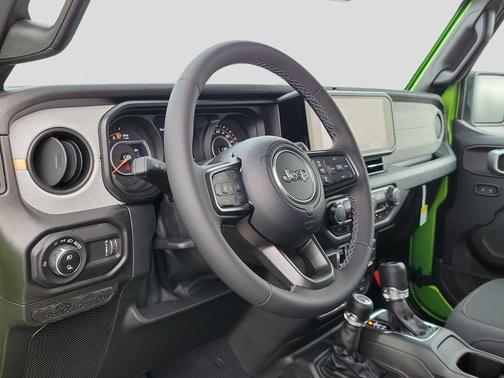 2026 Jeep Gladiator Willys