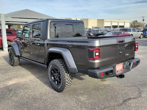 2026 Jeep Gladiator Willys