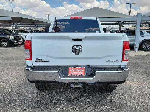 2022 RAM 2500 Big Horn Crew Cab 4x4 6'4' Box