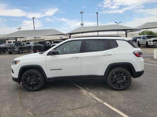 2025 Jeep Compass Latitude