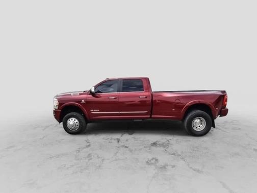 Delmonico Red Pearlcoat 2019 RAM 3500 Limited Crew Cab 4x4 8' Box