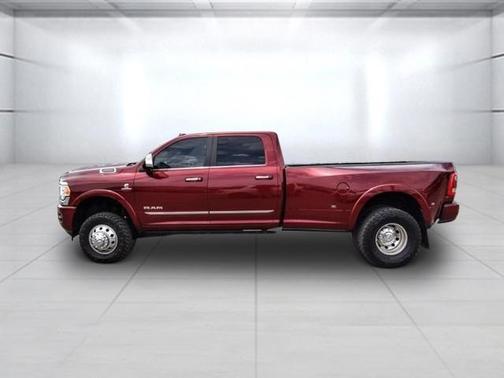 Delmonico Red Pearlcoat 2019 RAM 3500 Limited Crew Cab 4x4 8' Box