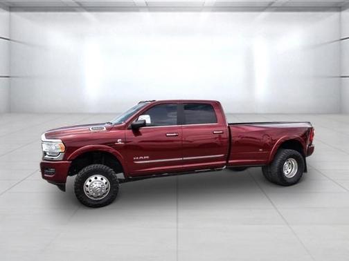 Delmonico Red Pearlcoat 2019 RAM 3500 Limited Crew Cab 4x4 8' Box