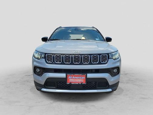 Silver Zynith Metallic Clearcoat 2025 Jeep Compass Limited