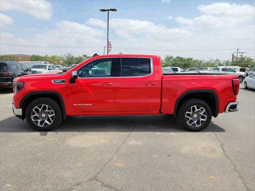 2025 GMC Sierra 1500 SLE
