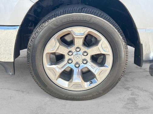 Billet Silver Metallic Clearcoat 2019 RAM 1500 Big Horn