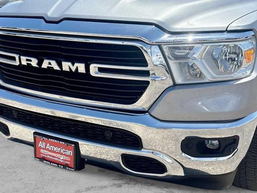 Billet Silver Metallic Clearcoat 2019 RAM 1500 Big Horn