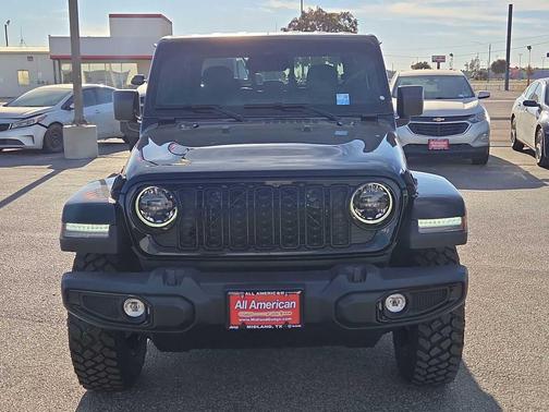 2026 Jeep Gladiator Willys