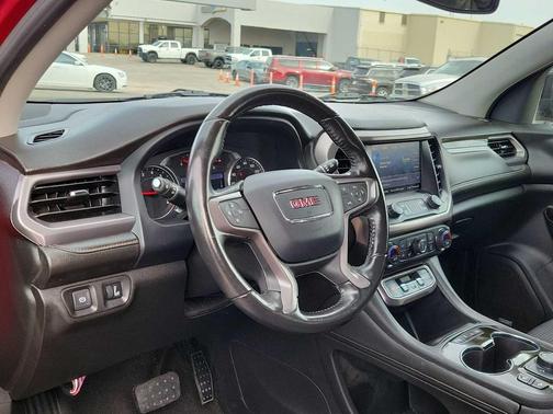 2020 GMC Acadia AWD AT4