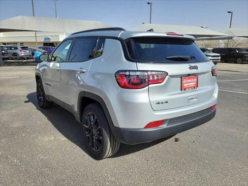 2025 Jeep Compass Latitude