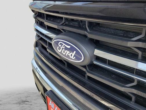 CARBONIZED GREY METALLIC 2024 Ford F-150 XLT