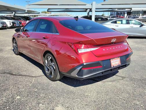 2024 Hyundai ELANTRA HEV Limited