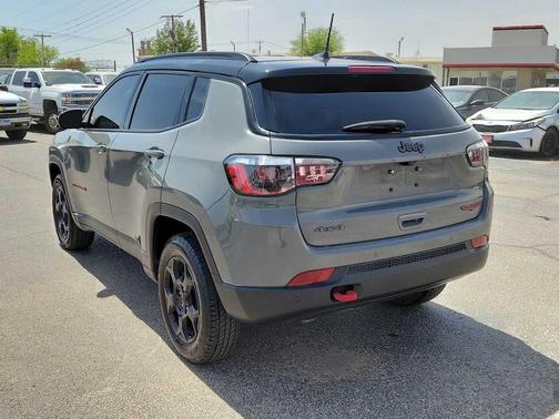 Sting-Gray Clearcoat 2023 Jeep Compass Trailhawk