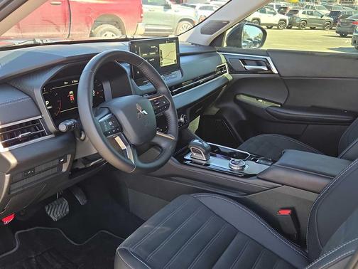 2025 Mitsubishi Outlander SE 2.5 S-AWC
