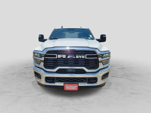 2025 RAM 2500 Lone Star Crew Cab 4x4 6'4' Box