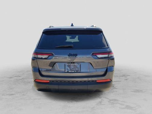 2022 Jeep Grand Cherokee L Altitude