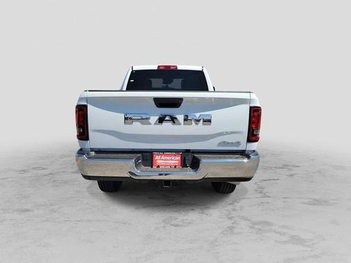 2025 RAM 2500 Tradesman Crew Cab 4x4 6'4' Box