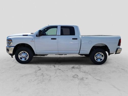 2025 RAM 2500 Tradesman Crew Cab 4x4 6'4' Box