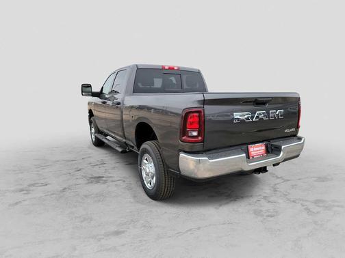 2025 RAM 2500 Tradesman Crew Cab 4x4 6'4' Box