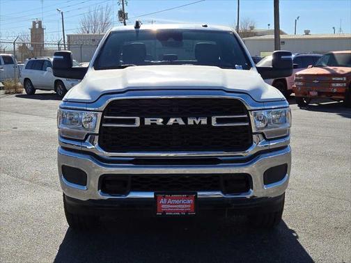 2024 RAM 2500 Tradesman Crew Cab 4x4 8' Box
