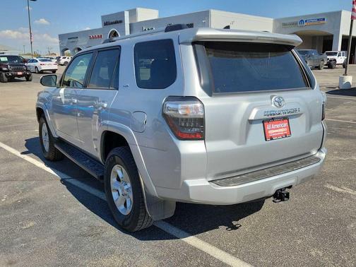 2024 Toyota 4Runner SR5