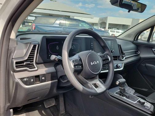 2025 Kia Sportage LX