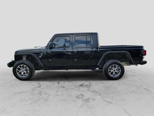 2024 Jeep Gladiator Sport S