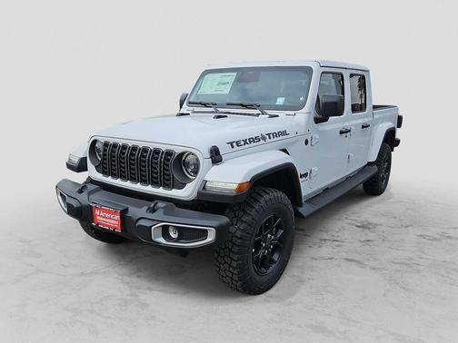 Bright White Clearcoat 2026 Jeep Gladiator Texas Trail 4x4