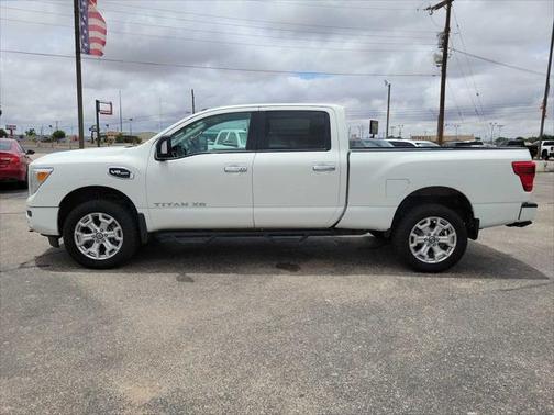 2020 Nissan Titan XD SV