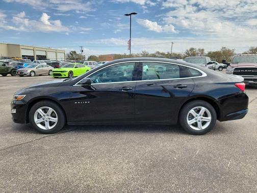 2024 Chevrolet Malibu FWD 1LT