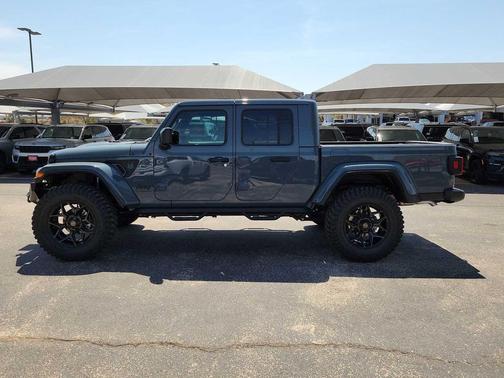 2025 Jeep Gladiator Sport S